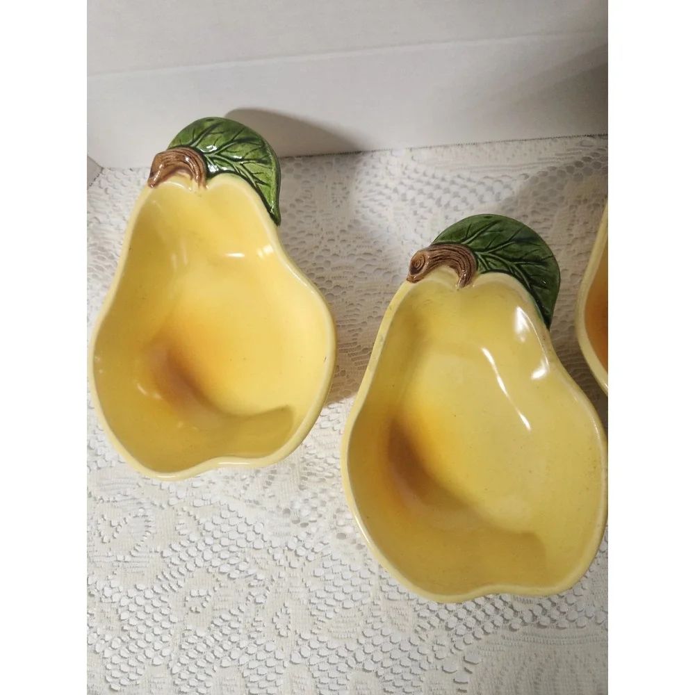 Poppytrail Set‎ Of 4 Pear Serving Dishes Made In California